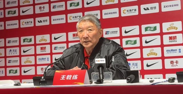 开云网站-需要适应！中国女篮热身赛三分28中5，11助攻19失误