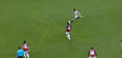 开云下载-【欧联杯】博格巴替补破门 曼联客场力擒AC米兰晋级